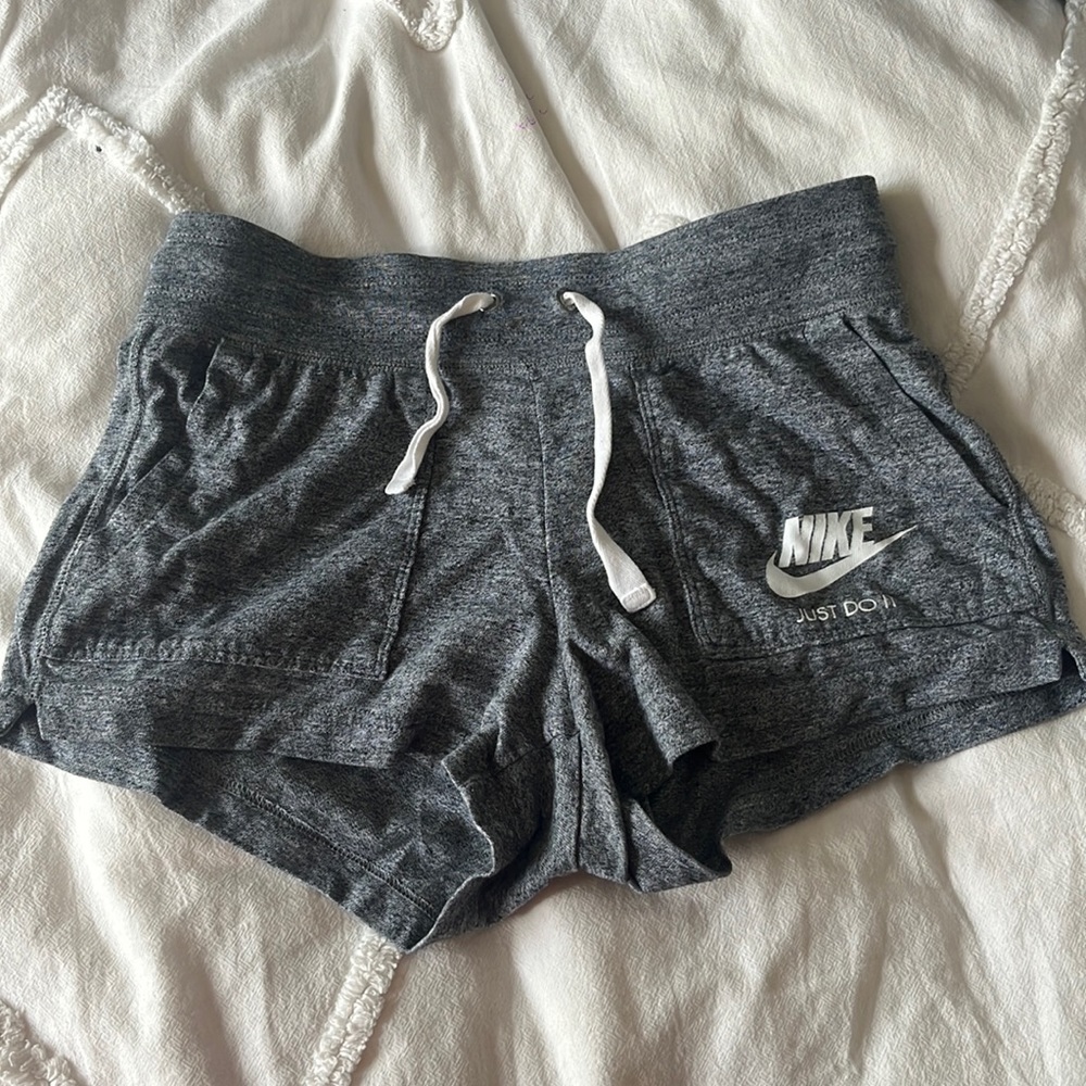 Nike cotton shorts grey